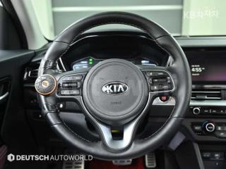 2020 KIA  NIRO 1.6 HEV NOBLESSE SPECIAL - 13