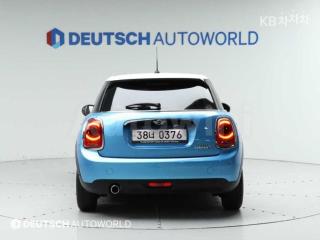 WMWXT3107G2C97286 2016 MINI COOPER 5DOORS D 1.5 미드트림-3