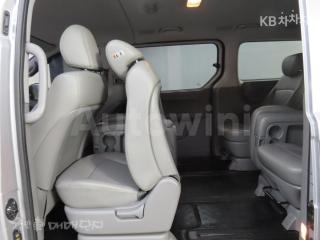 2016 HYUNDAI GRAND STAREX H-1 12 SEATS WAGON CVX SMART - 9