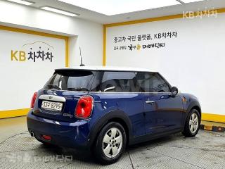 WMWXN310XFT955697 2015 MINI COOPER D 2.0 BASIC-2