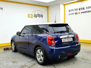 WMWXN310XFT955697 2015 MINI COOPER D 2.0 BASIC-3