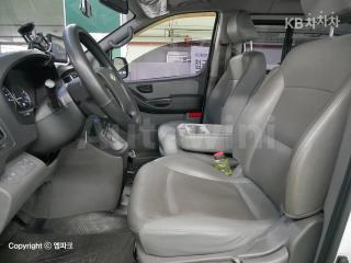 2017 HYUNDAI GRAND STAREX H-1 12 SEATS WAGON CVX SMART - 10