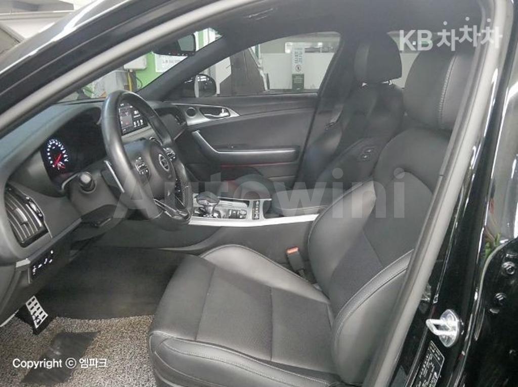 2020 KIA STINGER 2.0 TURBO 2WD PLATINUM - 16