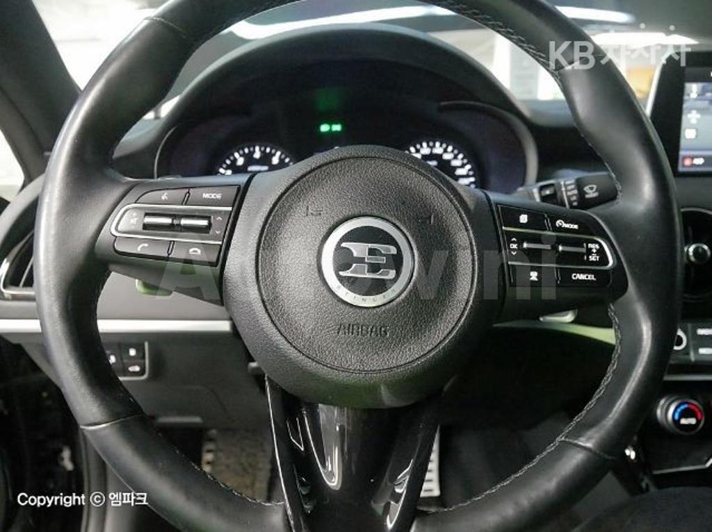 2020 KIA STINGER 2.0 TURBO 2WD PLATINUM - 17