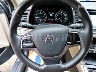 2016 HYUNDAI AVANTE AD ELANTRA 1.6 GDI SMART - 8