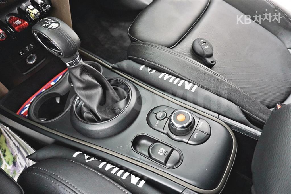 2018 MINI COOPER COUNTRYMAN D ALL4 2.0 BASIC - 15