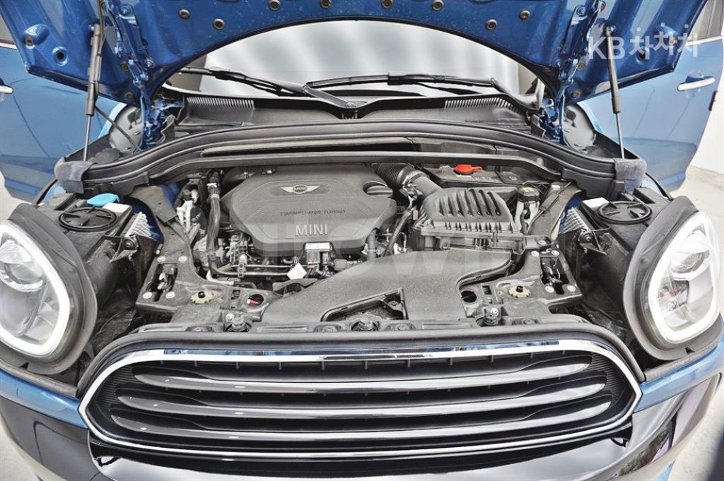 WMWYU1107J3D19424 2018 MINI COOPER COUNTRYMAN D ALL4 2.0 BASIC-5