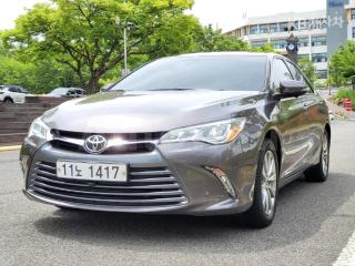 2015 TOYOTA CAMRY XLE - 4