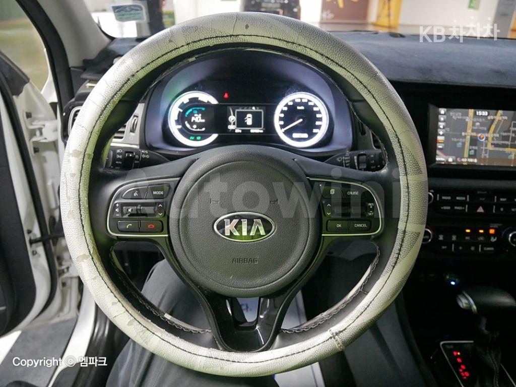 2018 KIA  NIRO 1.6 HEV PRESTIGE - 8