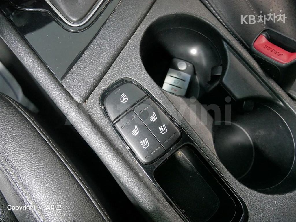 2018 KIA  NIRO 1.6 HEV PRESTIGE - 12