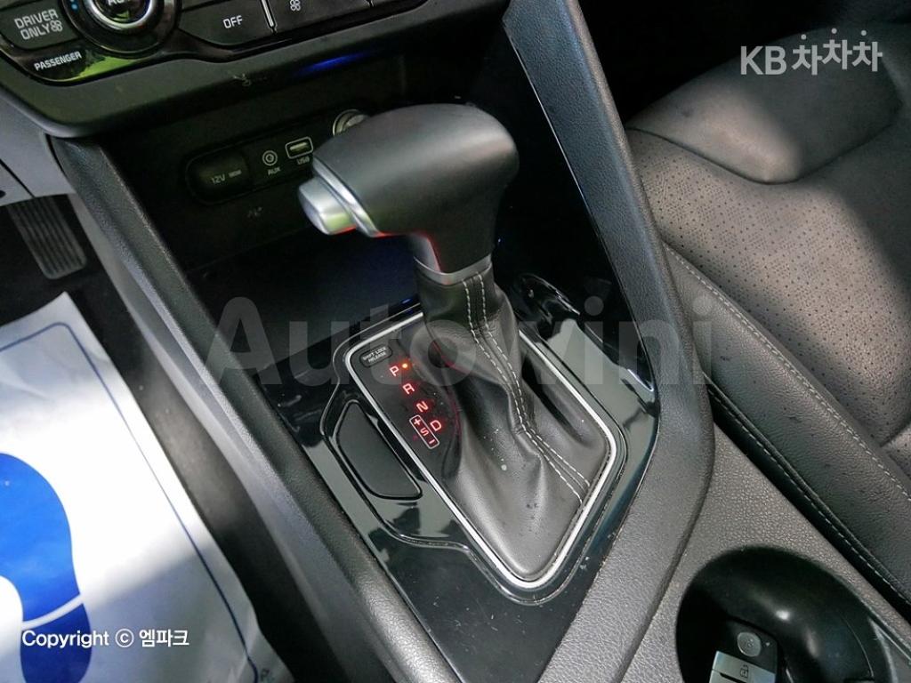 2018 KIA  NIRO 1.6 HEV PRESTIGE - 13