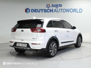 KNACC81CGJA190126 2018 KIA NIRO 1.6 NOBLESSE SPECIAL-1