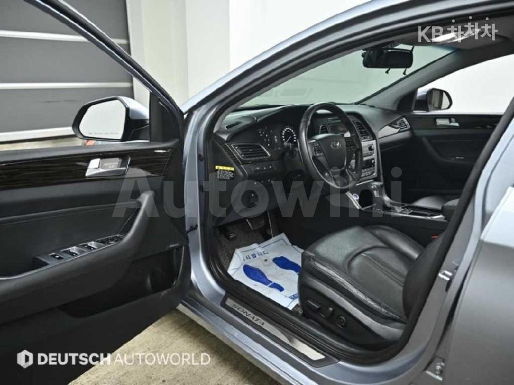 2016 HYUNDAI LF SONATA 2.0 PREMIUM BASIC - 18