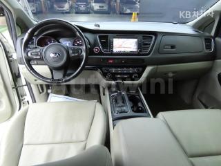2015 KIA  CARNIVAL SEDONA 11 SEATS 2.2 DIESEL LUXURY - 8