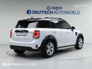 WMWYT9100J3D78008 2018 MINI COOPER COUNTRYMAN D 2.0-1