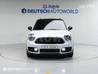 WMWYT9100J3D78008 2018 MINI COOPER COUNTRYMAN D 2.0-2
