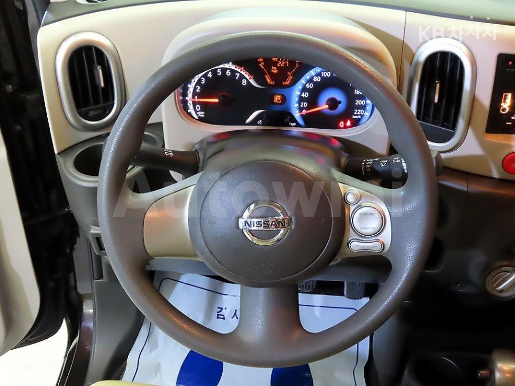 2013 NISSAN CUBE 1.8 SL CVT - 8