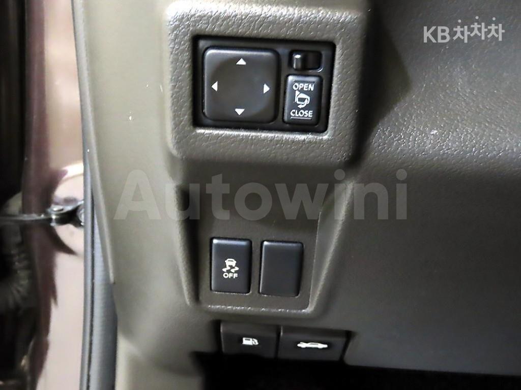 2013 NISSAN CUBE 1.8 SL CVT - 14