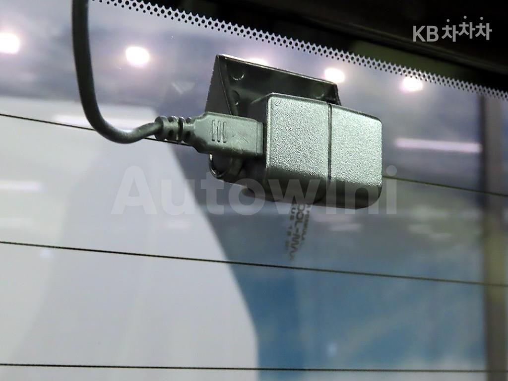 2013 NISSAN CUBE 1.8 SL CVT - 16