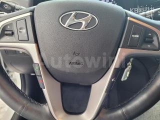 2017 HYUNDAI ACCENT  1.4 VVT MORDERN - 11