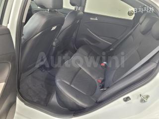 2017 HYUNDAI ACCENT  1.4 VVT MORDERN - 17