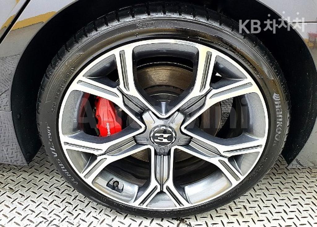 2018 KIA STINGER 3.3 TURBO 2WD GT - 15