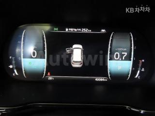 2021 KIA THE MASTER 4WD DIESEL MASTERS - 9