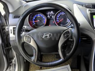 2013 HYUNDAI AVANTE MD ELANTRA M16 GDI SMART - 8