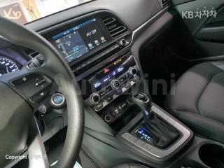 2020 HYUNDAI  AVANTE ELANTRA 1.6 GDI SMART BASIC - 9