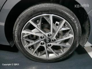 2020 HYUNDAI  AVANTE ELANTRA 1.6 GDI SMART BASIC - 13