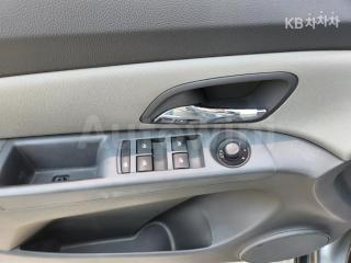 2010 GM DAEWOO (CHEVROLET) LACETTI PREMIERE 1.6 SE 일반형(08~09) - 11