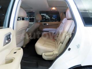 2016 NISSAN PATHFINDER 3.5 4WD SE - 7
