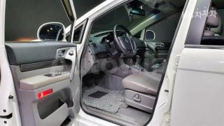 2014 SSANGYONG KORANDO TURISMO 4WD RT 11 SEATS - 10