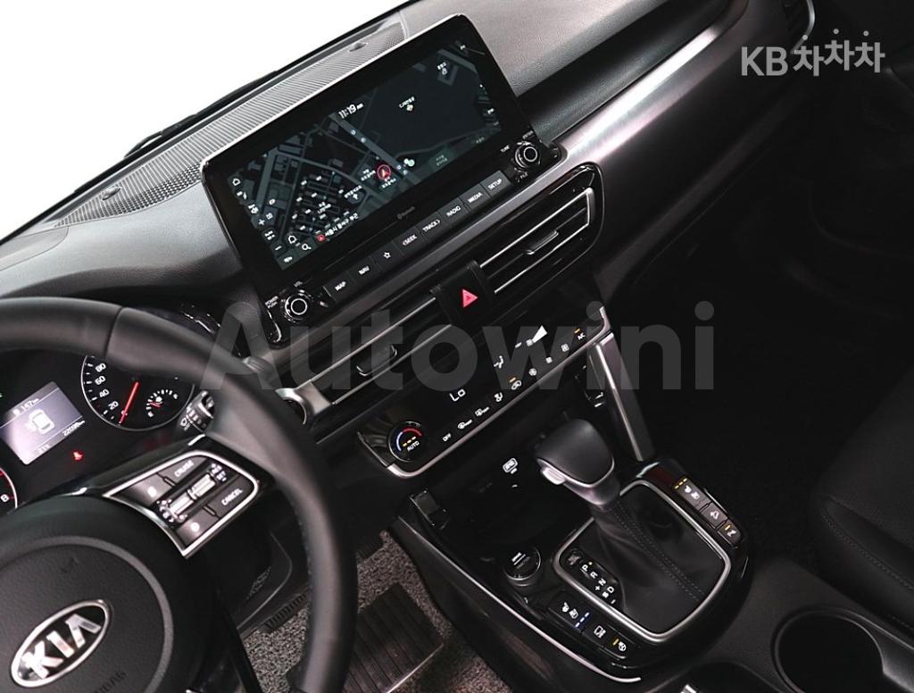 2021 KIA SELTOS 1.6 GASOLINE TURBO 2WD SIGNATURE - 19