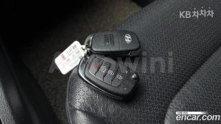 2016 HYUNDAI AVANTE AD ELANTRA 1.6 GDI STYLE - 17