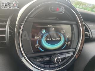 2016 MINI COOPER 3DOORS D 1.5 미드트림 - 11