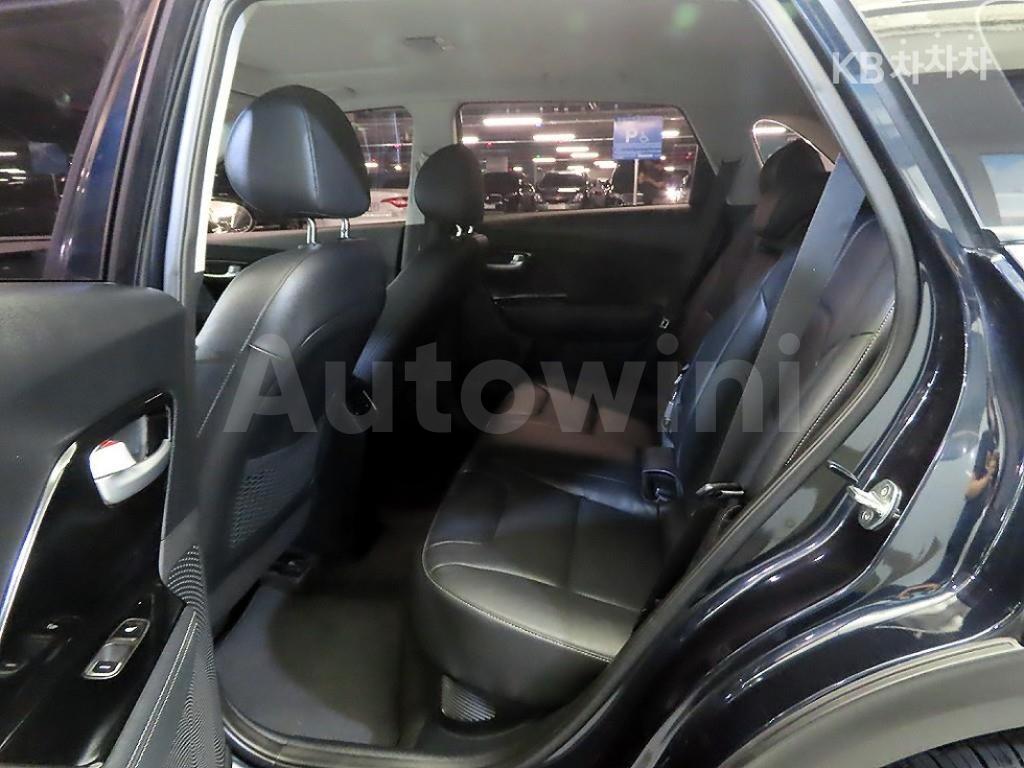 2020 KIA  NIRO 1.6 HEV NOBLESSE SPECIAL - 7
