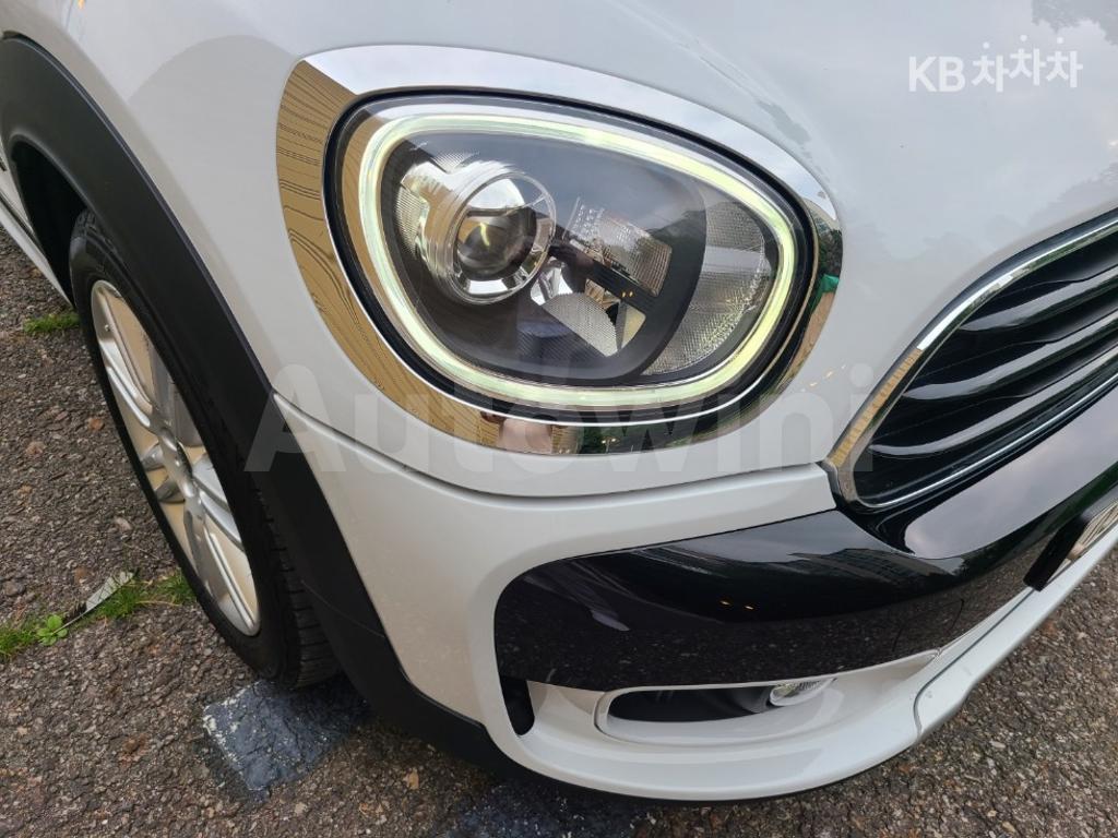 2017 MINI COOPER COUNTRYMAN 2.0 COOPER D ALL4 HIGHTRIM - 8