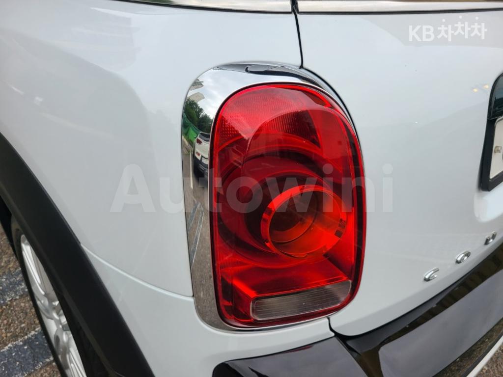 2017 MINI COOPER COUNTRYMAN 2.0 COOPER D ALL4 HIGHTRIM - 10