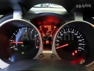 2017 NISSAN JUKE 1.6 SV - 9