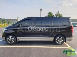KMHWK81KBKU020555 2019 HYUNDAI GRAND STAREX H-1 9 SEATS URBAN EXCLUSIVE-2