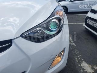 2013 HYUNDAI AVANTE MD ELANTRA M16 GDI PREMIUM - 10
