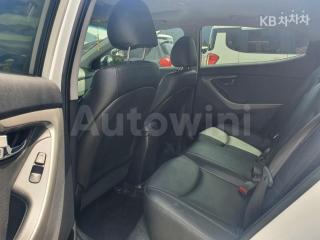 2013 HYUNDAI AVANTE MD ELANTRA M16 GDI PREMIUM - 12
