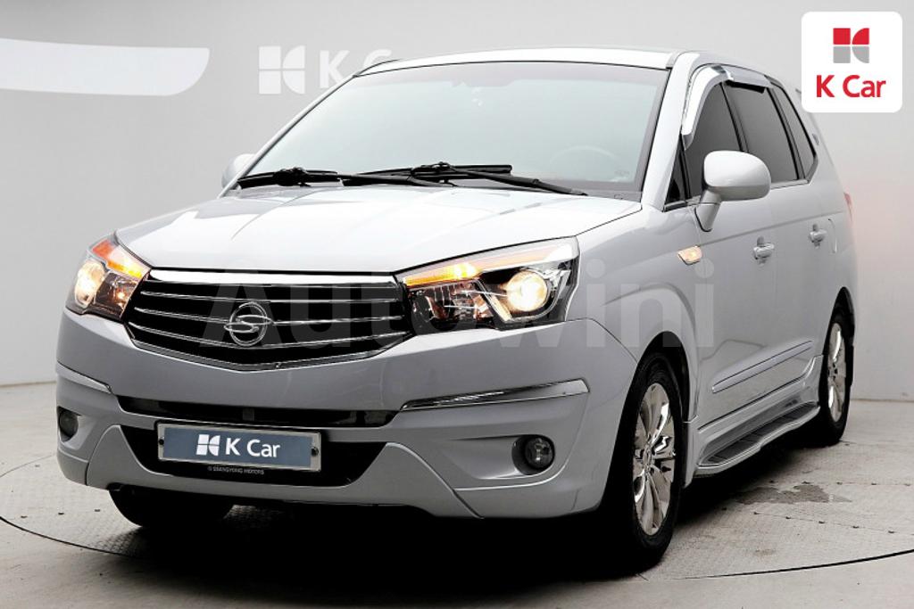 2016 SSANGYONG KORANDO TURISMO 4WD TX 9 SEATS - 1