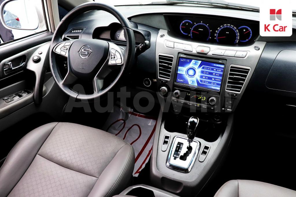 2016 SSANGYONG KORANDO TURISMO 4WD TX 9 SEATS - 5