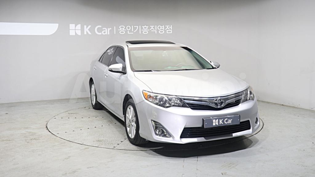 2012 TOYOTA  CAMRY 2.5 XLE - 13