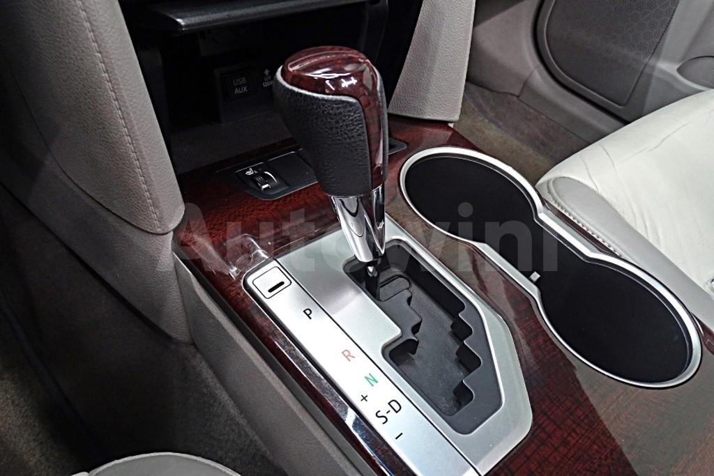 2012 TOYOTA  CAMRY 2.5 XLE - 18