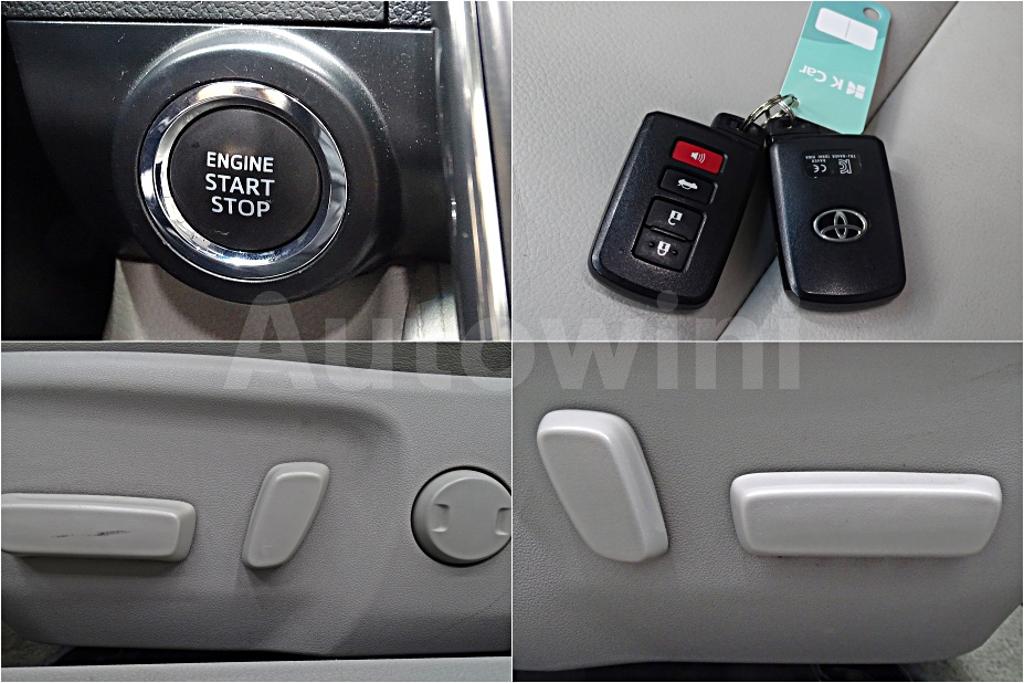 2012 TOYOTA  CAMRY 2.5 XLE - 25