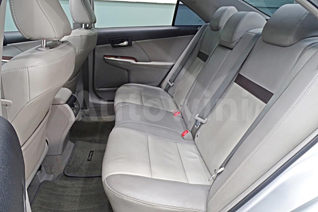 2012 TOYOTA  CAMRY 2.5 XLE - 27