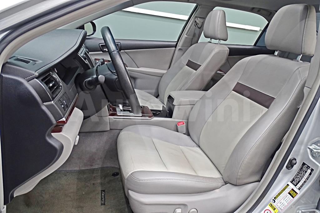 2012 TOYOTA  CAMRY 2.5 XLE - 29